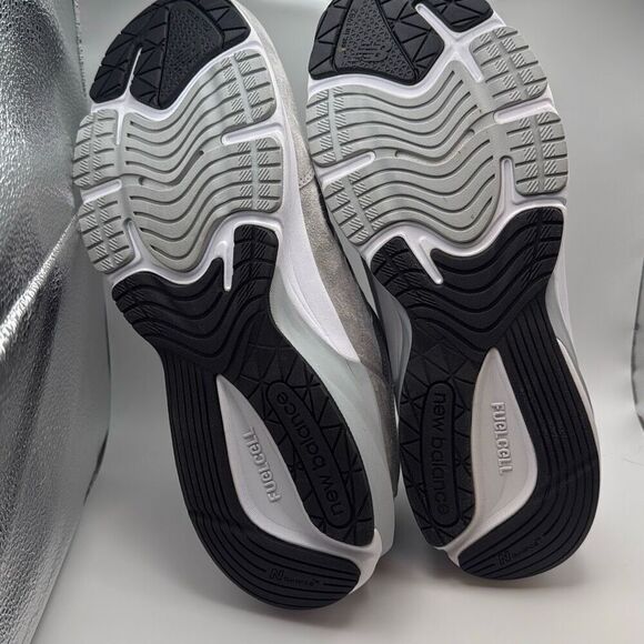 New Balance Men's FuelCell 990 V6 Sneaker SIZE 12 GREY NEW - Picture 7 of 8